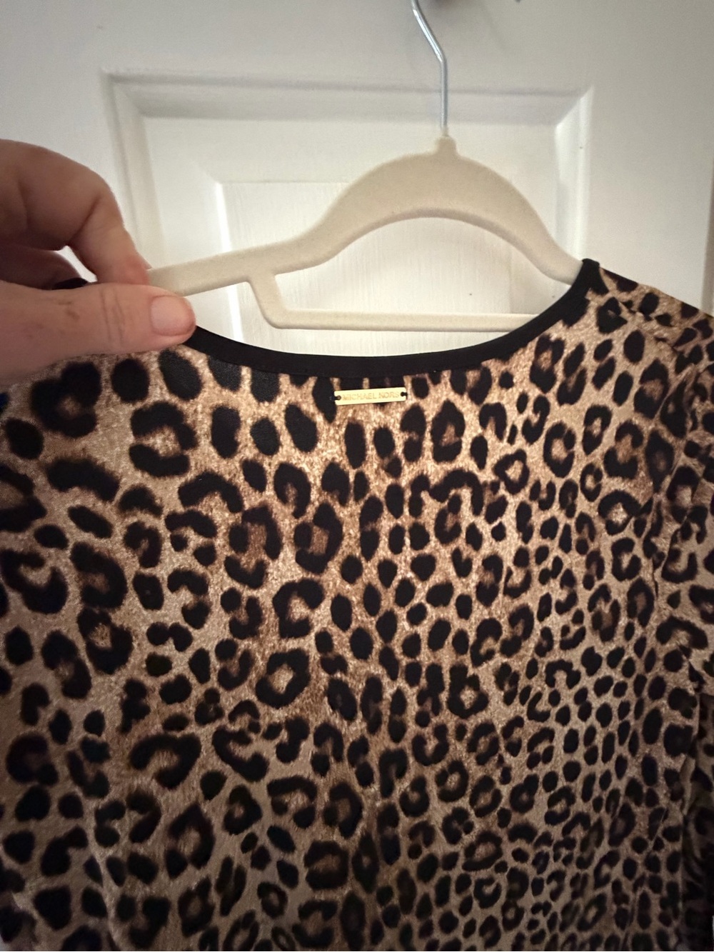 Michael Kors leopard print dress w Ruffle Bottom, L/P, like new - Picture 8 of 10